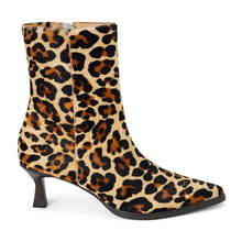 Load image into Gallery viewer, Matisse Gabbie Ankle Boot
