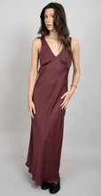 Load image into Gallery viewer, RD Style Drimma v neck maxi dress
