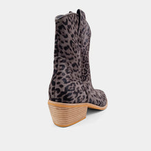 Load image into Gallery viewer, ShuShop Toni Leopard Boot
